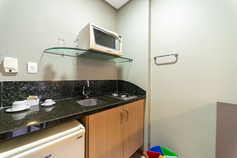 OTH1603 Flat on Ilha do Leite, close to medical centers.