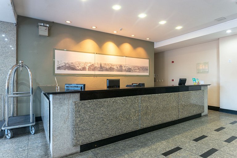 OTH1603 Flat on Ilha do Leite, close to medical centers.
