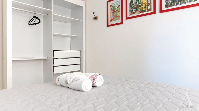 Excellent 3 bedroom apt R.Navegantes in Boa Viagem SAL103A