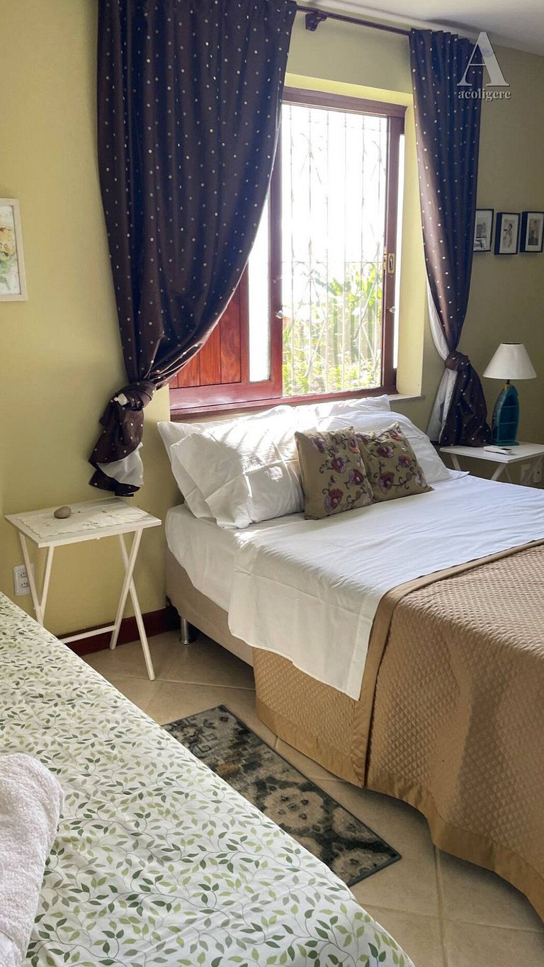 Triple room in ecological site near. Guarajuba GJB03