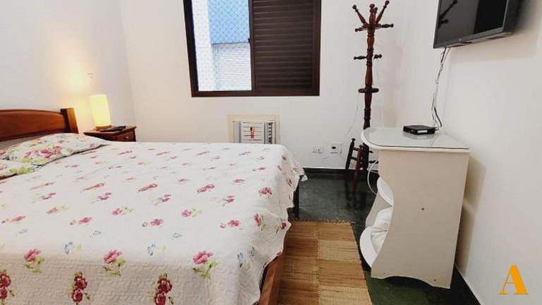 3 Bedroom Apartment in Guarujá GJA1