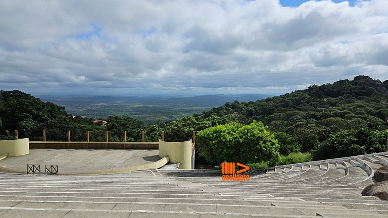 Casa de Meg Suíte 2 - Ampla com lareira e terraço