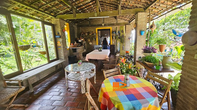 Casa de Meg Suíte 2 - Ampla com lareira e terraço
