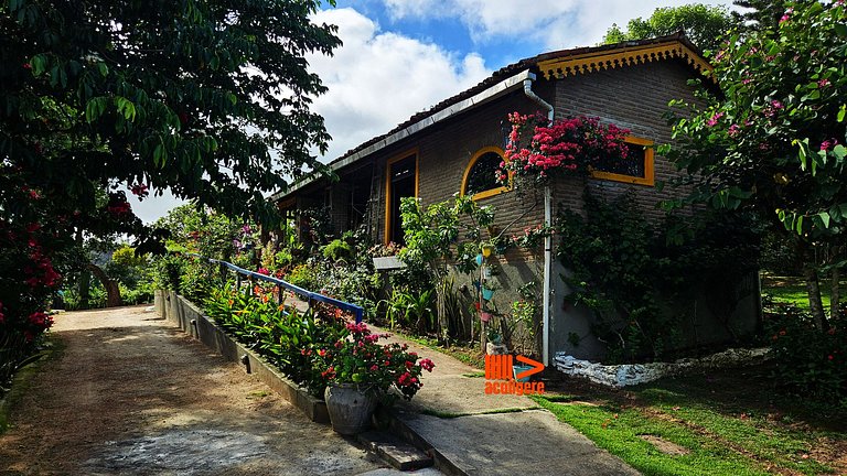 Casa de Meg Suíte 2 - Ampla com lareira e terraço