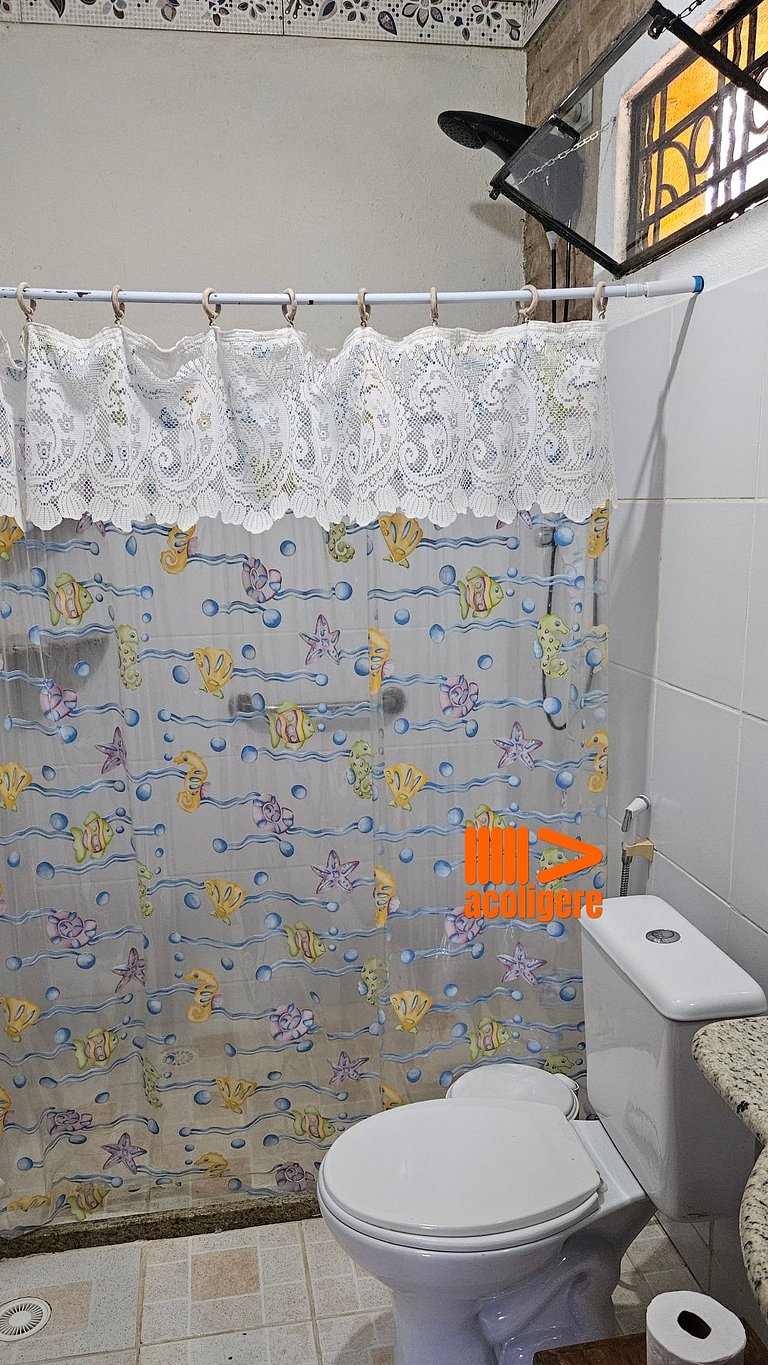 Casa de Meg Suíte 2 - Ampla com lareira e terraço