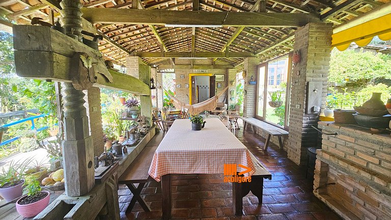 Casa de Meg Suíte 2 - Ampla com lareira e terraço