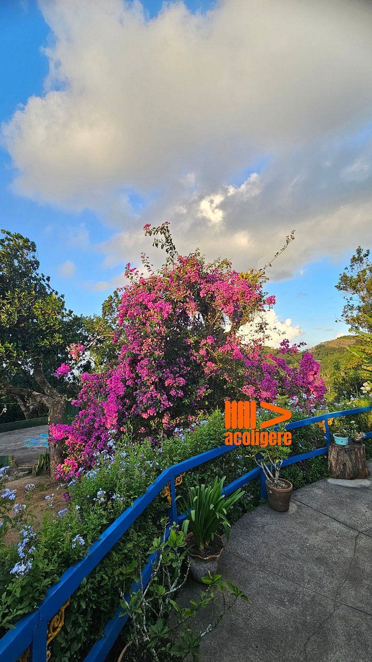 Casa de Meg Suíte 2 - Ampla com lareira e terraço