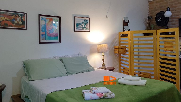 Casa de Meg Suíte 4 Romântica e com toque colonial