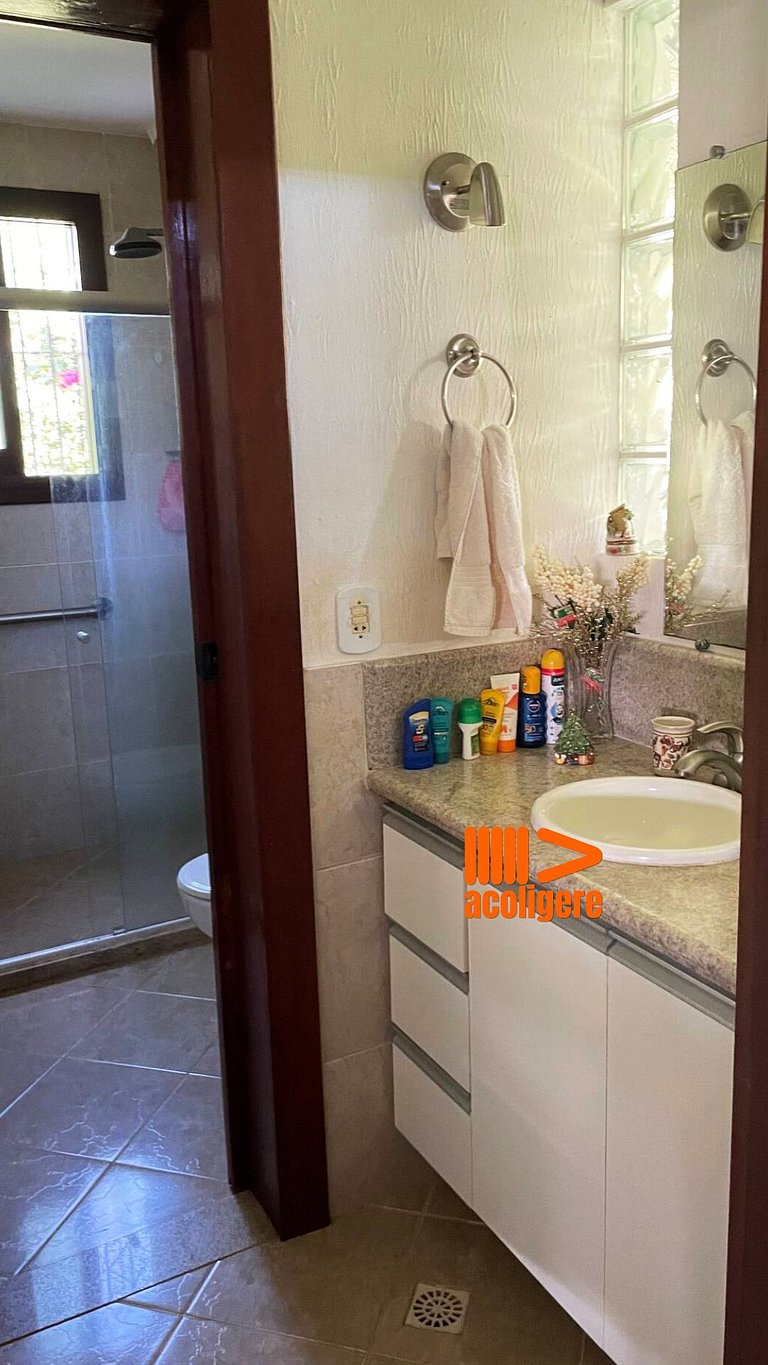 Quarto para 3 pessoas em Guarajuba POND03