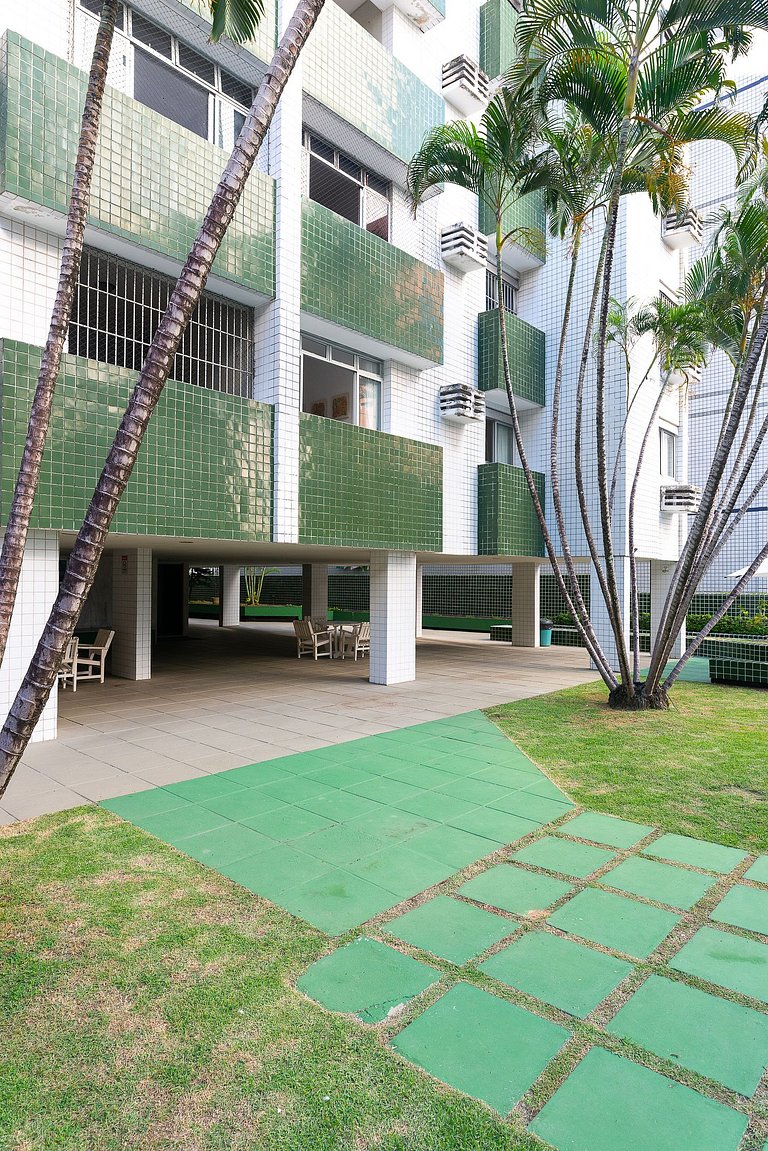SAL802 Excelente apartamento em Boa Viagem. Três quartos