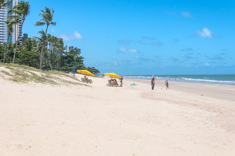 SAL802 Excelente apartamento em Boa Viagem. Três quartos
