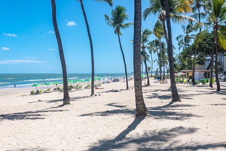 SAL802 Excelente apartamento em Boa Viagem. Três quartos