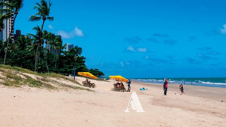 Excellent
flat in Recife on Boa Viagem beach for seasonal re