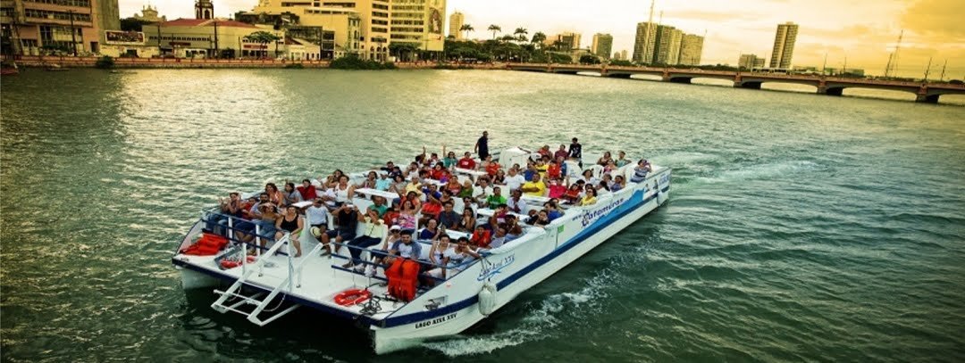 Recife e Suas Pontes - Passeio de Catamarã
